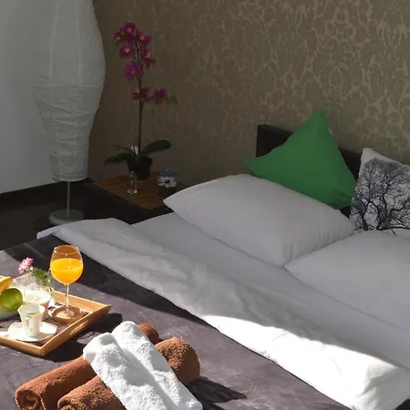 Check In Apartmán